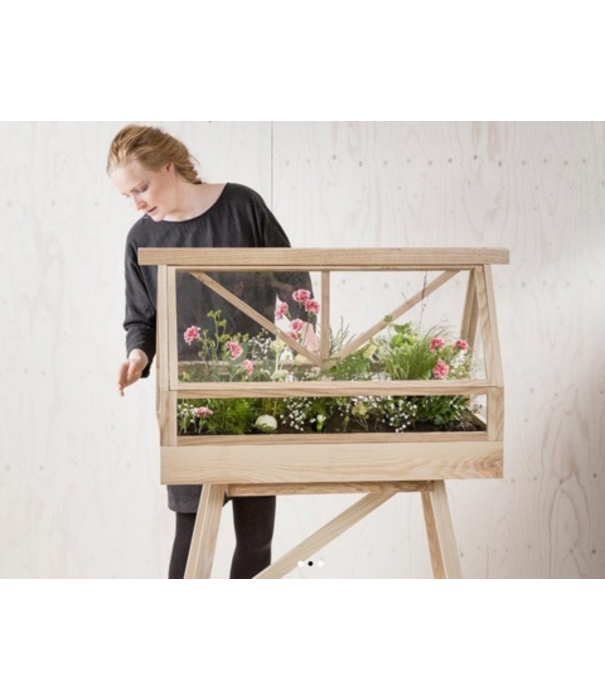 Design House Stockholm  Design House Stockholm Greenhouse donker essen