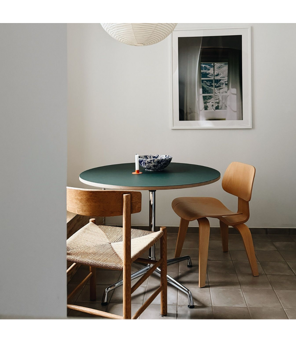 Vitra  Vitra Plywood Group DCW Dining Chair dark walnut