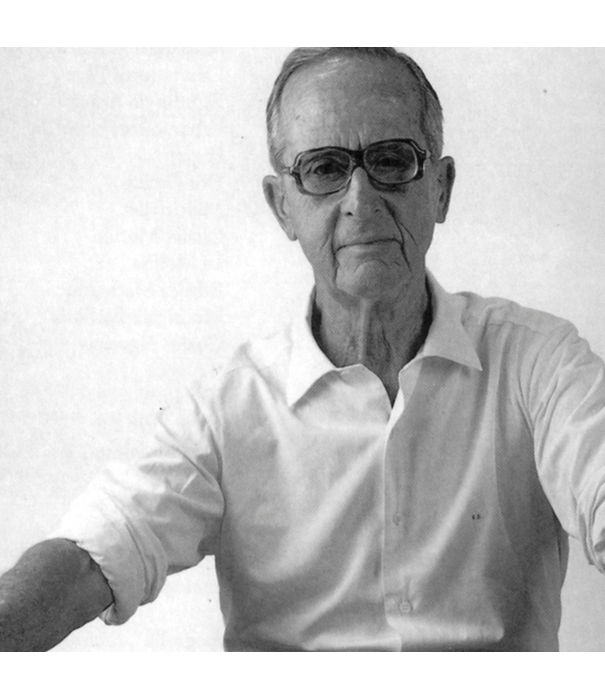 Gubi  Gubi Pedrera Coffee Table structured glass, brass base