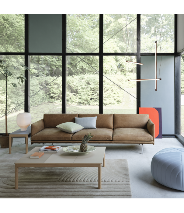 Muuto Outline 3,5-seater Sofa Fiord 151, base black