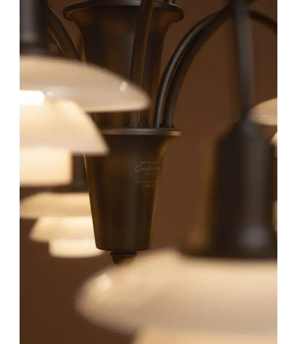 Louis Poulsen  Louis Poulsen PH 1/1 Chandelier 9, Centenary Edition, aged brass - dusty terracotta