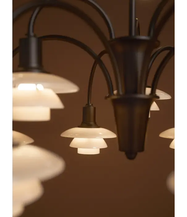 Louis Poulsen  PH 1/1 Kroonluchter 6, aged brass - dusty terracotta