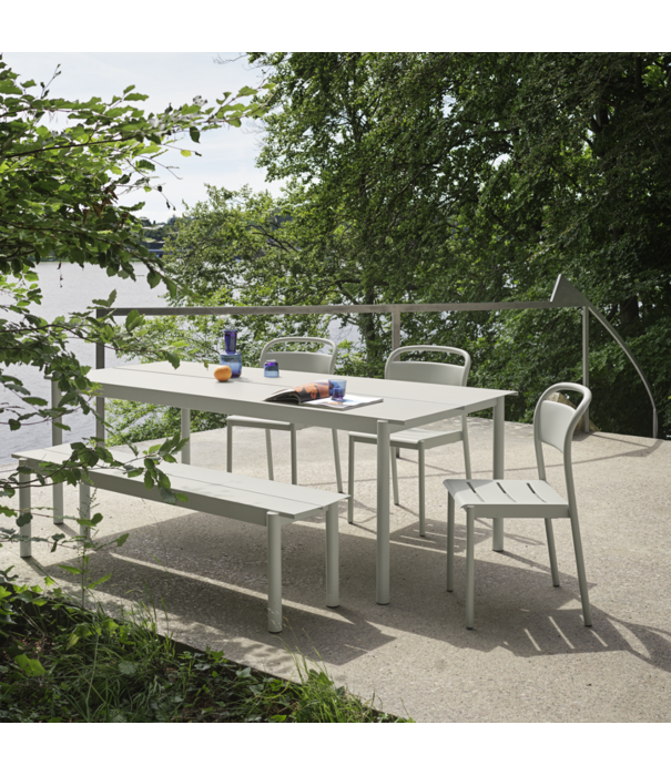 Muuto Linear Steel Tafel taupe 220cm