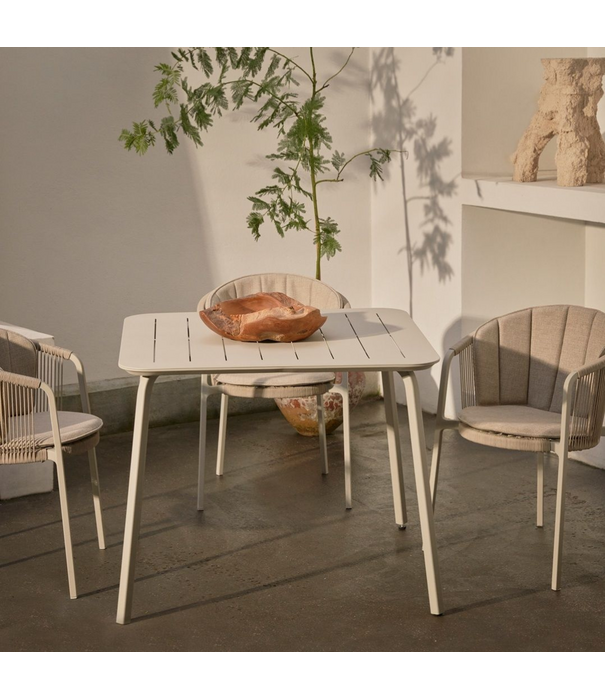 Vipp  Vipp 732 Lagrasse Dining Table Outdoor 95