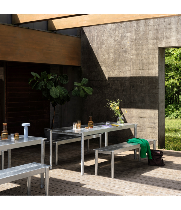 Muuto Muuto Linear Steel Table burnt orange 140cm