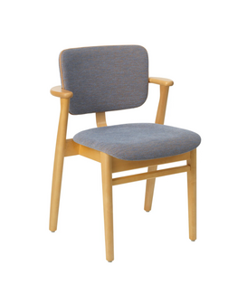 Artek Domus Stoel berken honing gebeitst,  stof WOW RE 4441, nougat bies