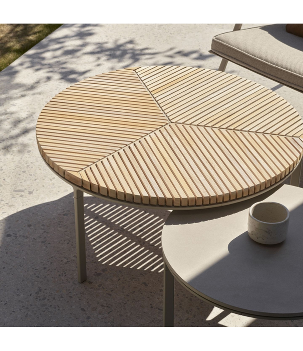 Vipp  Open-Air Outdoor Coffee Table light grey 60cm