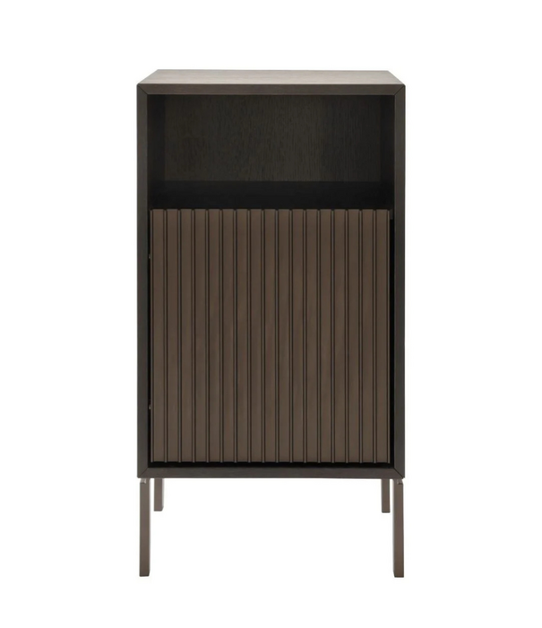 Vipp  Vipp 672 Bedside Table with legs