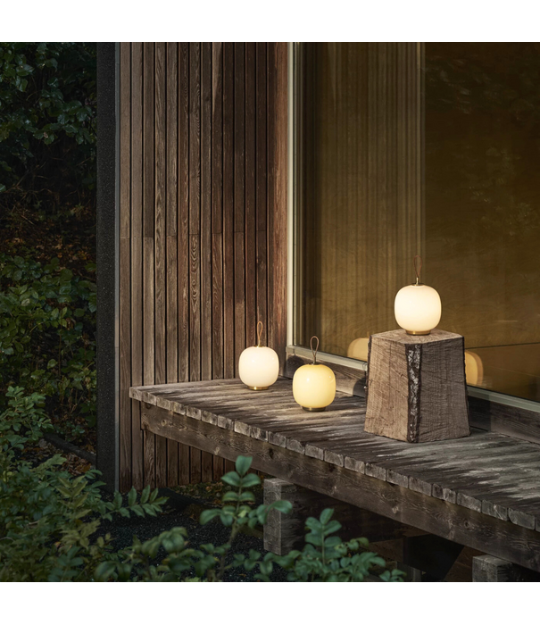 Louis Poulsen  Louis Poulsen VL45 Radiohus Portable Light