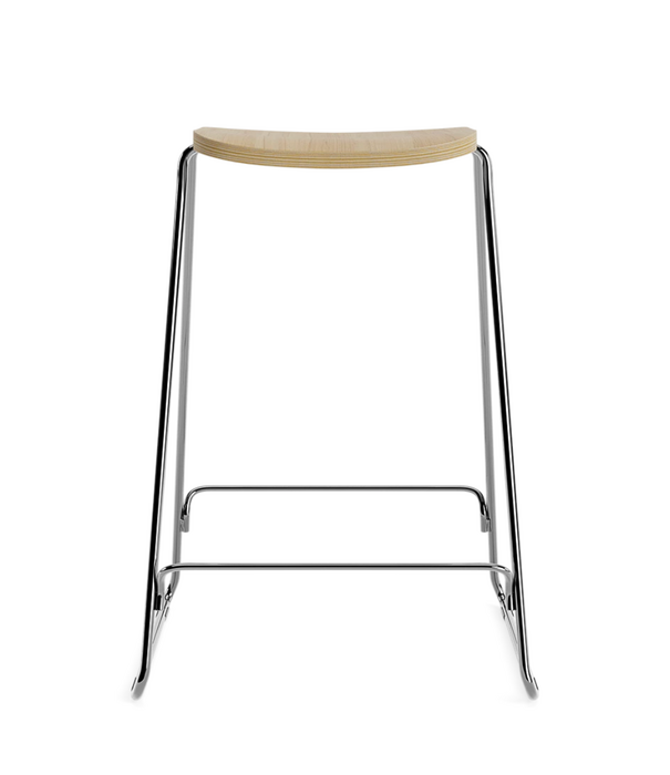 Normann Copenhagen  Just Counter Barkruk eiken, slede voet