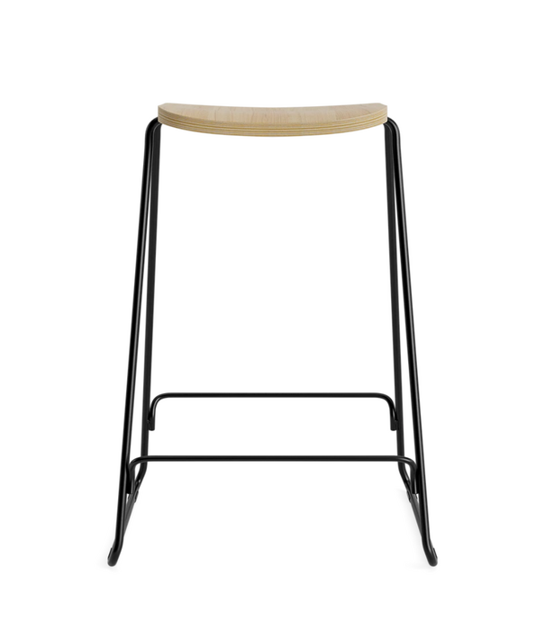 Normann Copenhagen  Just Counter Barkruk eiken, slede voet