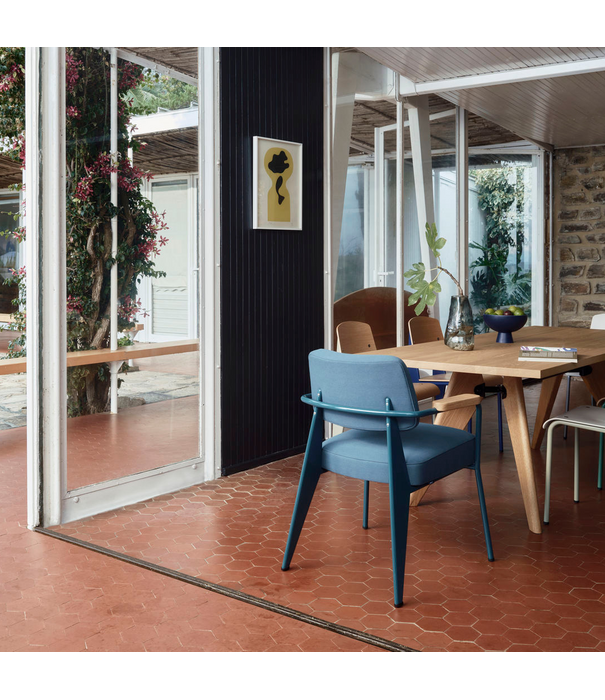 Vitra   Fauteuil Direction Eetkamerstoel ecru - Twill blue grey