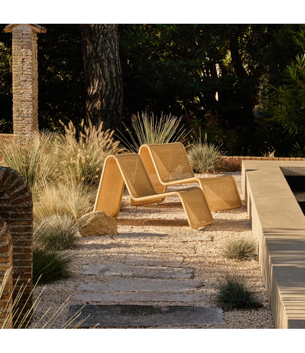 Gubi  Gubi P3 Outdoor Lounge Chair rattan natural