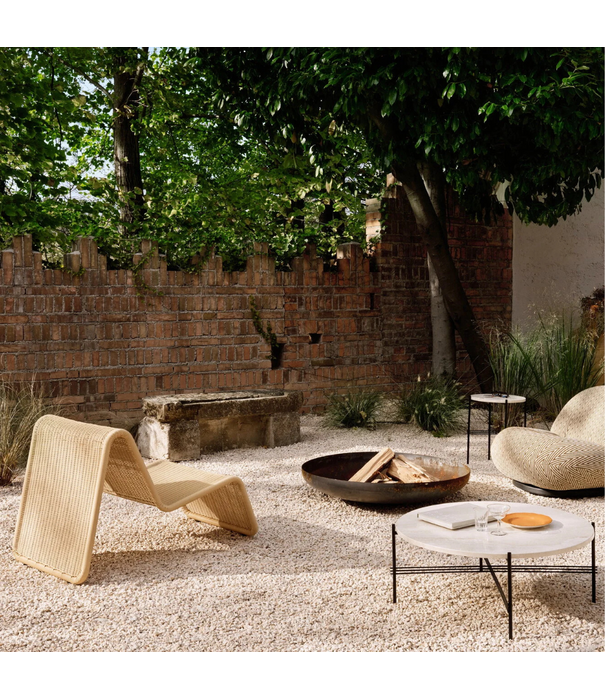 Gubi  Gubi P3S Outdoor Chaise Longue rotan naturel