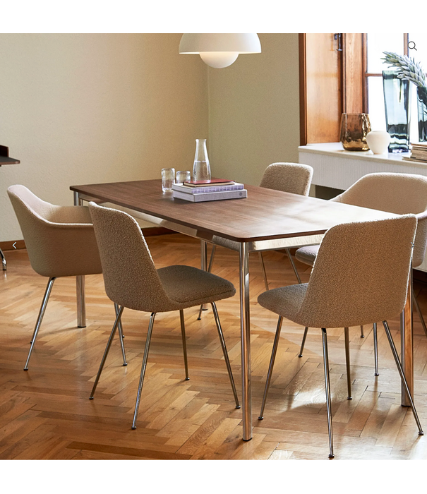 &Tradition Rely HW9 Dining Chair Noble leather, black legs