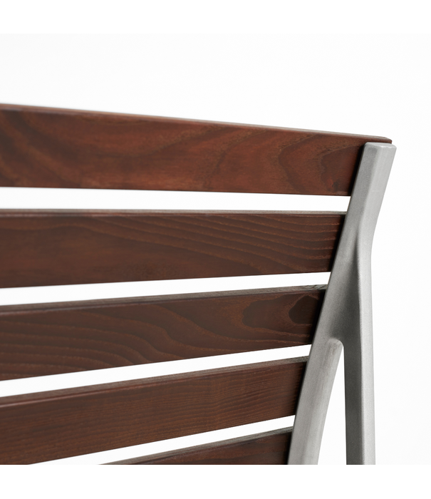 Hay  Hay Traverse Armchair oiled ash, aluminium frame