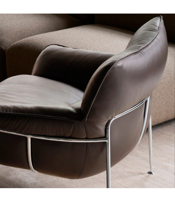 Wendelbo Duvet Lounge Chair black steel, Cuddle 4 sand