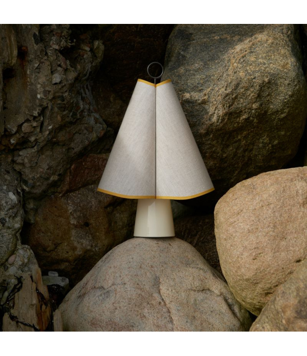 Gubi  Hornbæk Portable Lamp