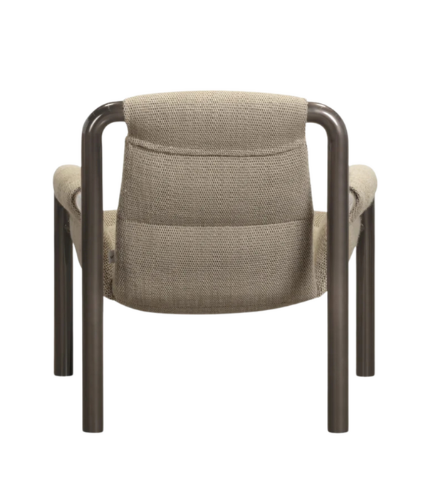 Wendelbo Atli Lounge Chair dark grey lacquered legs, Turn 4 sand