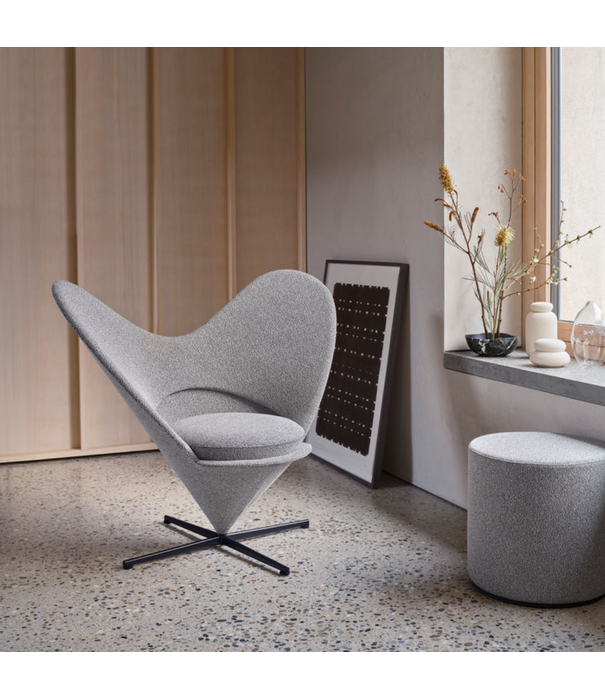 Vitra  Heart Cone Chair - Cosy 2 dark blue, basic dark base