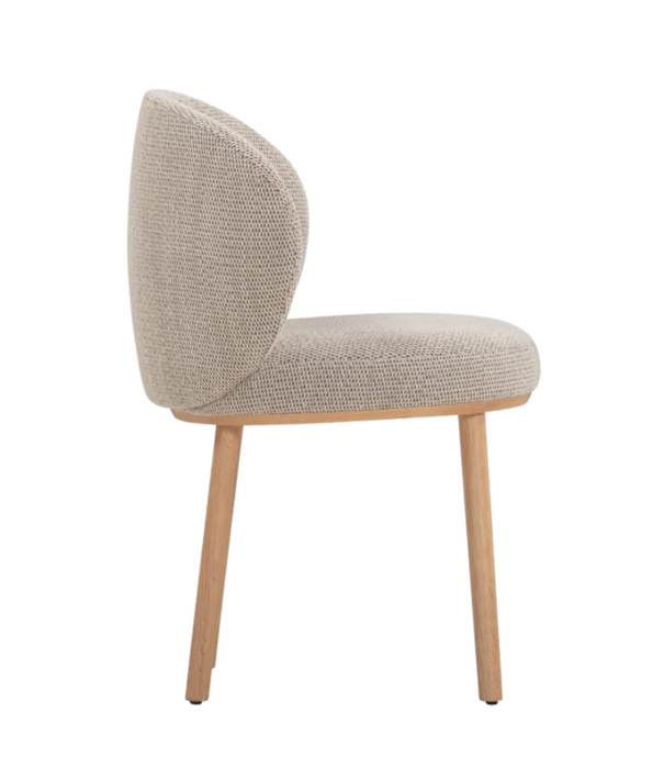 Wendelbo Ovata Dining Chair fully upholstered, light oak legs