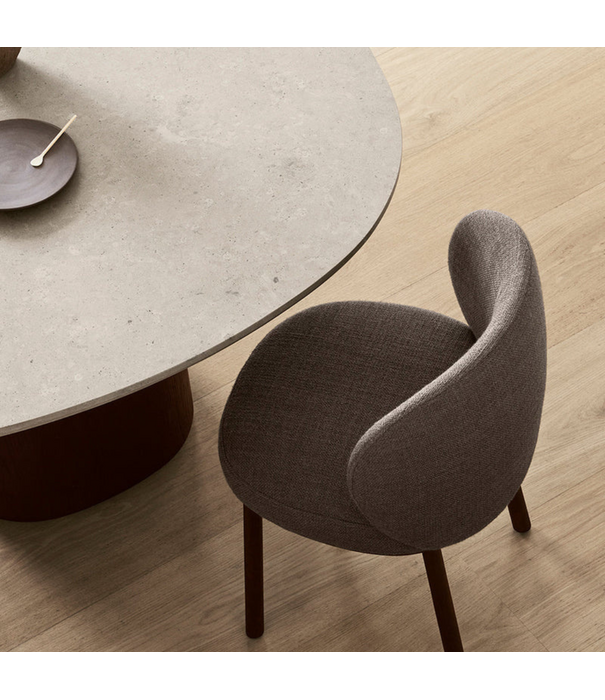 Wendelbo Ovata Dining Chair fully upholstered, black oak legs