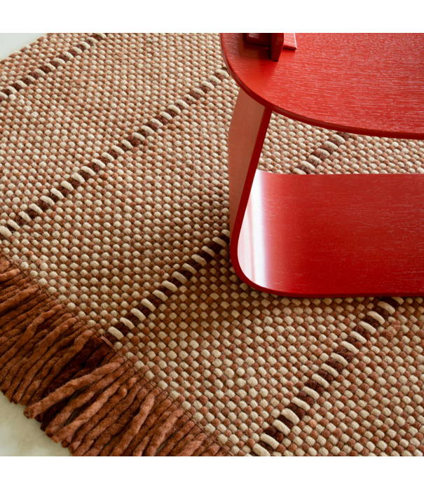 Layered  Layered x Massproductions Cord  Vloerkleed Burgundy Rust
