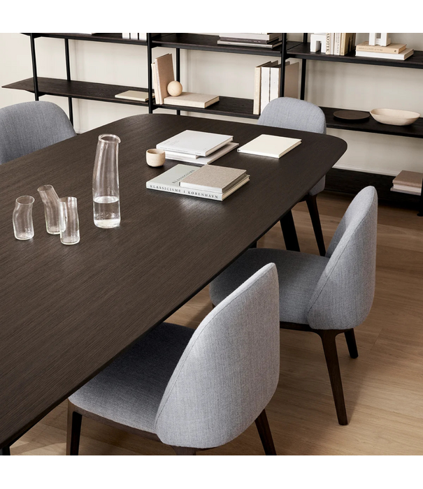 Wendelbo Vector Eettafel donkerbruin eiken, zwart voet
