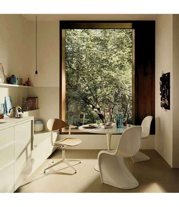 Vitra  Panton Chair Pale Rose, new dimensions