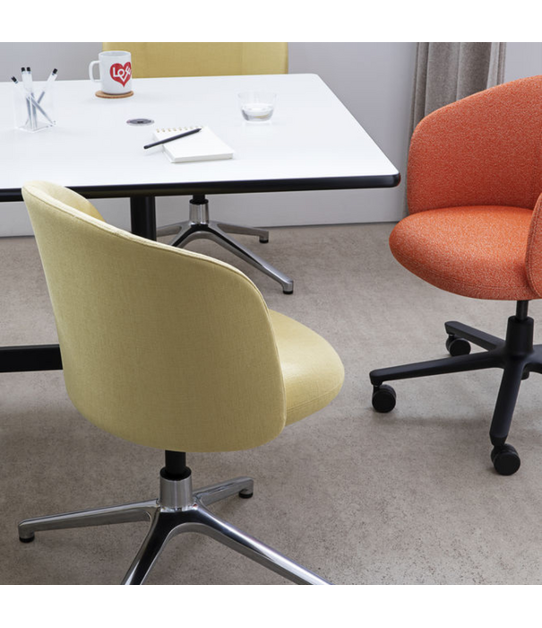 Vitra  Mikado Side Stoel Hola canary, 4 ster onderstel aluminium gepolijst