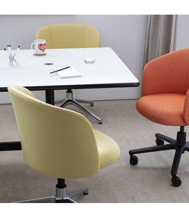 Vitra  Mikado Armstoel Cento grey/black, 5 ster onderstel zwart