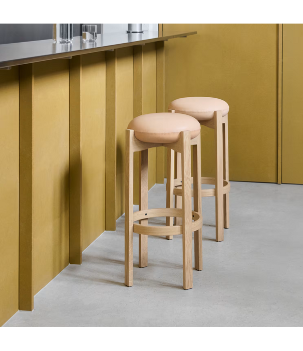 Fredericia  Model 6830,  Pioneer Counter Barkruk