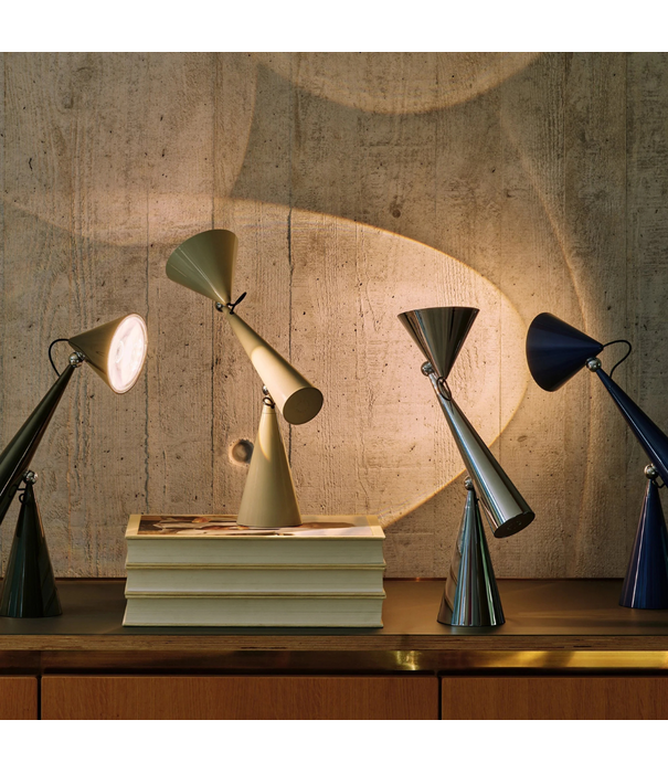 Tom Dixon  Pose Task Desk Lamp high gloss putty