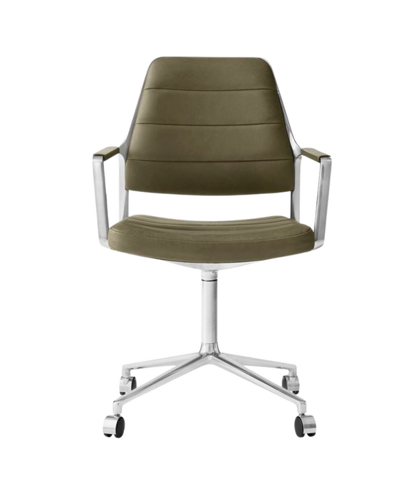 Vipp  Vipp 455 Swivel Office Chair with castors