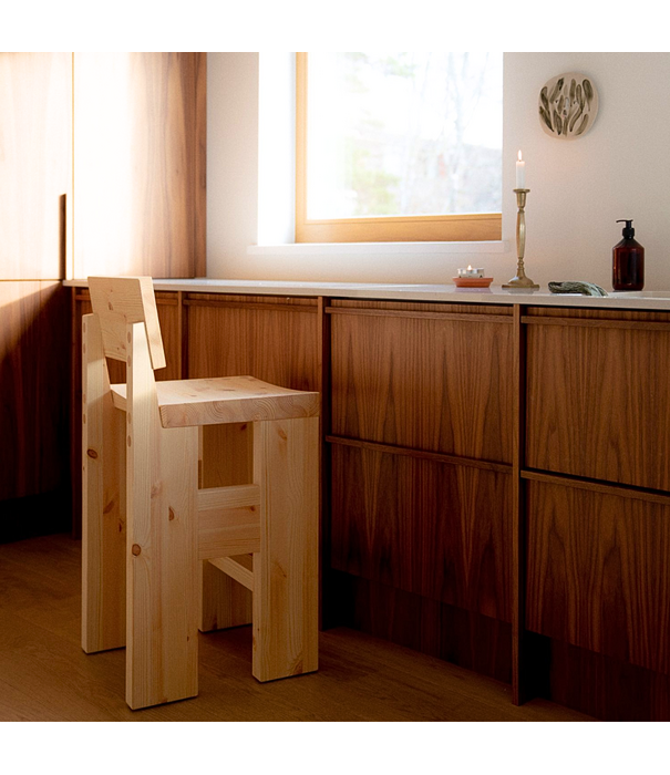 Vaarnii 001 Barkruk Low, naturel grenen