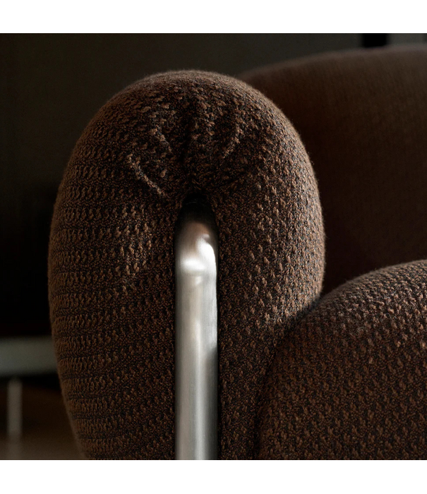 Wendelbo Odette Lounge Stoel Kumo 380 bruin, stalen voet