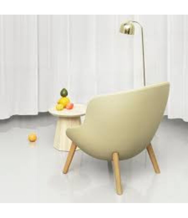 Normann Copenhagen  Hyg Lounge Chair high back, oak legs - Sale