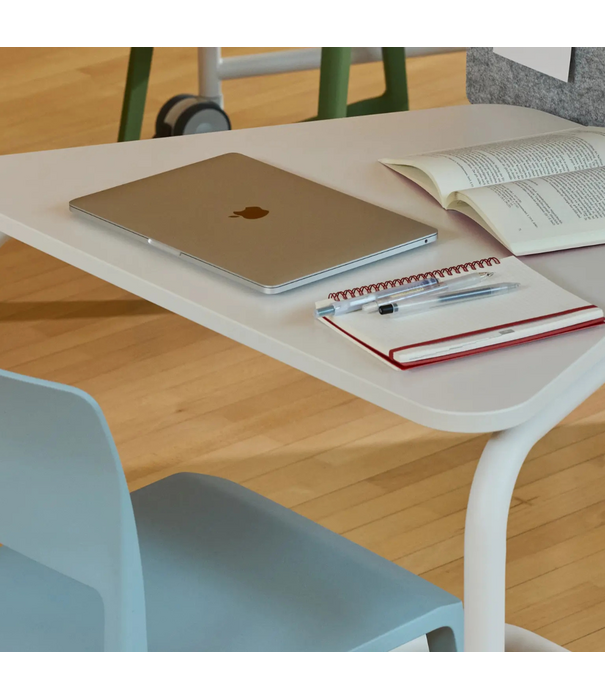 Vitra  Scout Sprint Bureau met wielen