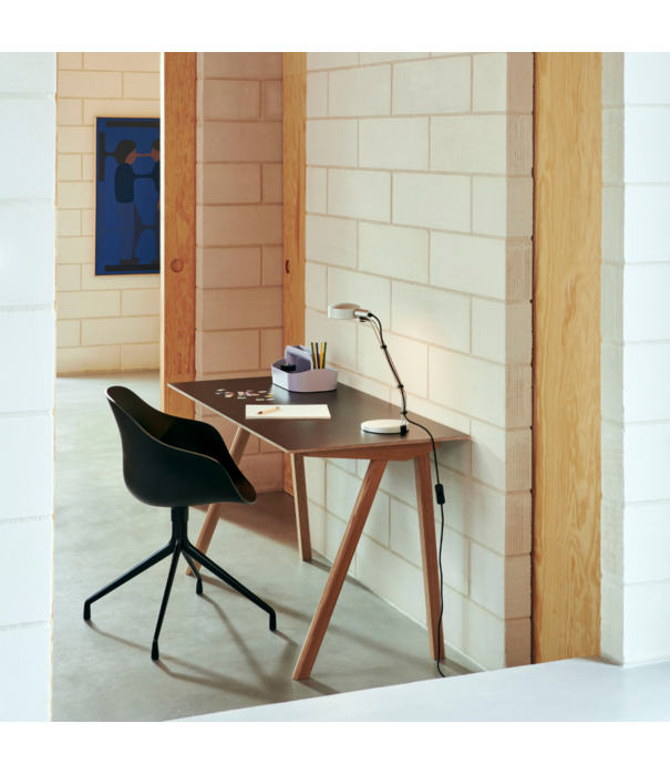 Hay  CPH 90 Bureau groen linoleum, gelakt eiken
