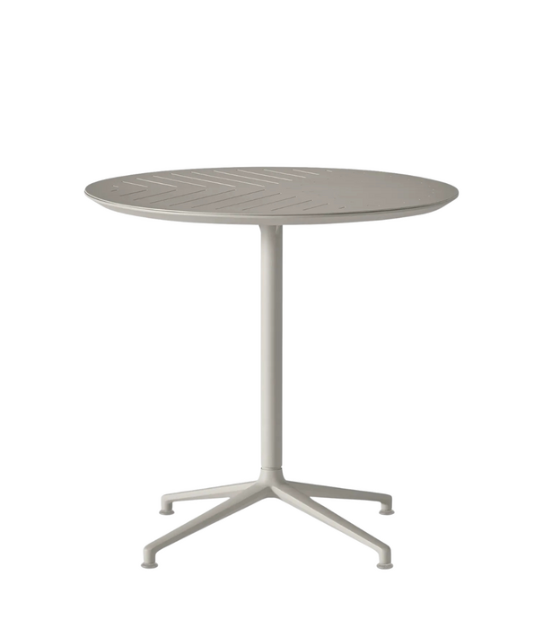 Vipp  717 Open-Air Café Table
