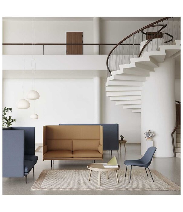 Muuto Fiber Soft Lounge Stoel gestoffeerd, tube poten