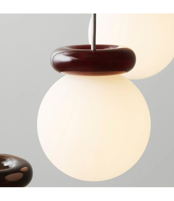 Normann Copenhagen  Hinx Pendant Burgundy
