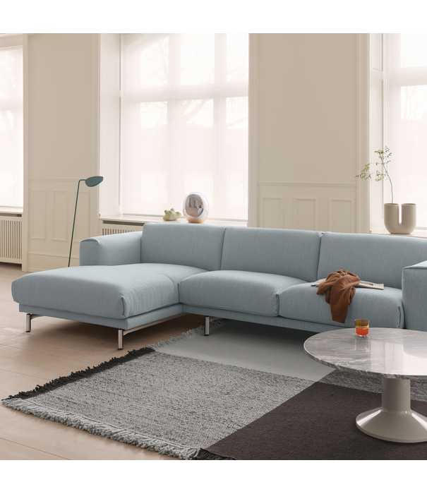 Muuto Rest Lounge Chair Acca 121, chrome base