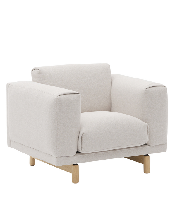 Muuto  Rest Lounge Stoel Acca 121, eiken onderstel