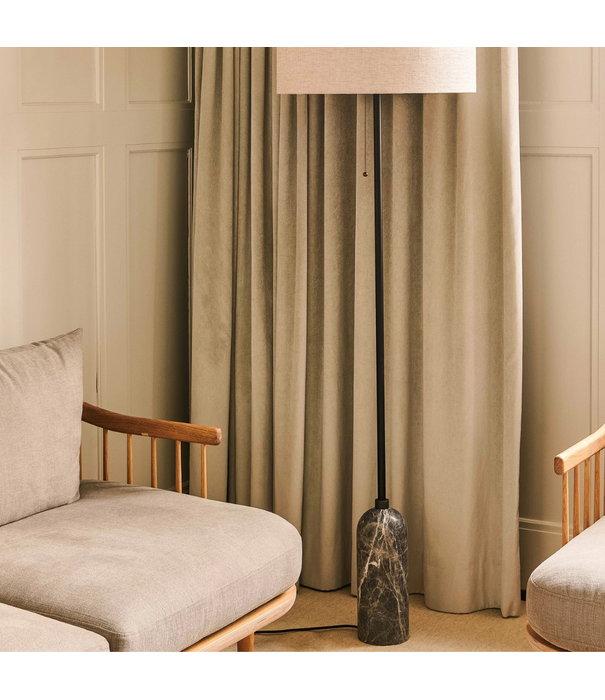 Gubi  Gravity VloerLamp marmer, canvas kap, dimbaar
