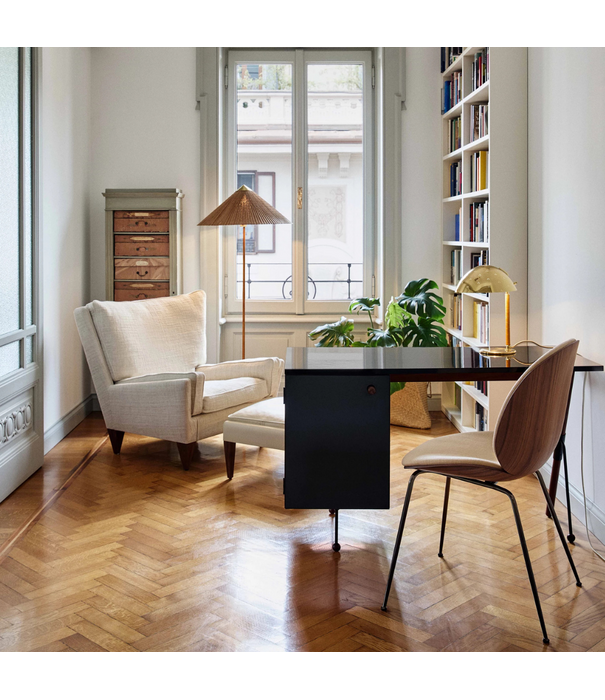 Gubi  Grossman Desk 62 black, matte American walnut