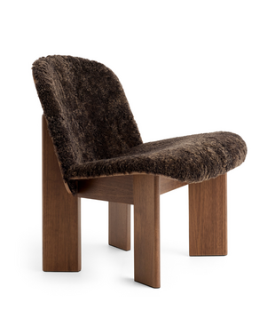 Chisel Lounge Stoel walnoot, voorkant Sheepskin espresso