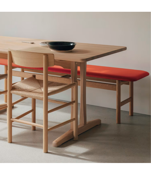 Fredericia  Mogensen Bench 3171 oak, seat leather