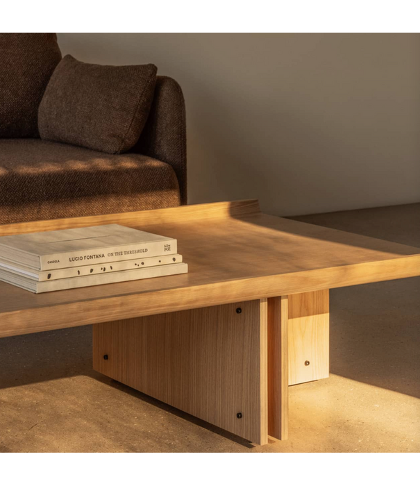 Audo Conrad Lounge Table oak