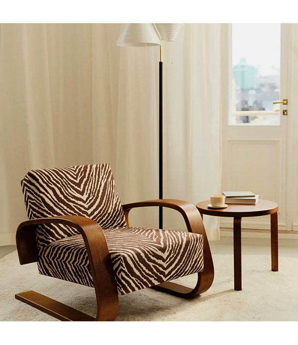 Artek  Aalto Armchair 400 Tank,  Off-White